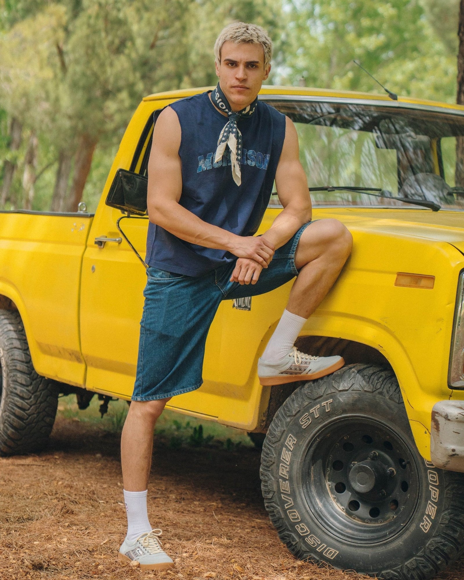 SKY NAVY BOXY TANK TOP - CAMISETAS - Morrison Shoes